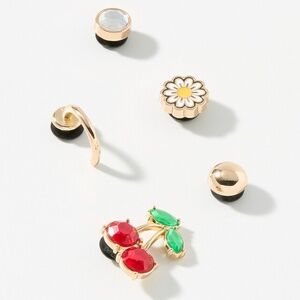 Crocs kitsch Jibbitz charms with cherry and saidy clog 5 piece set
